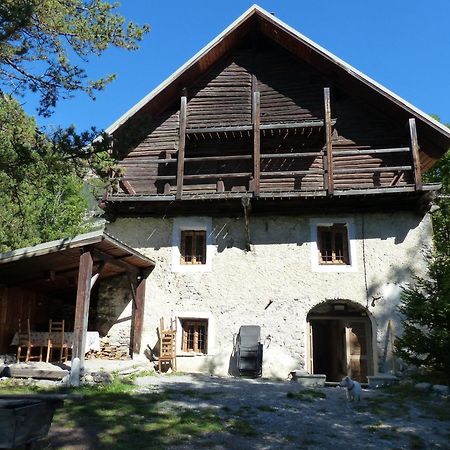 Maison Carail Nevache 14 Personnes Экстерьер фото